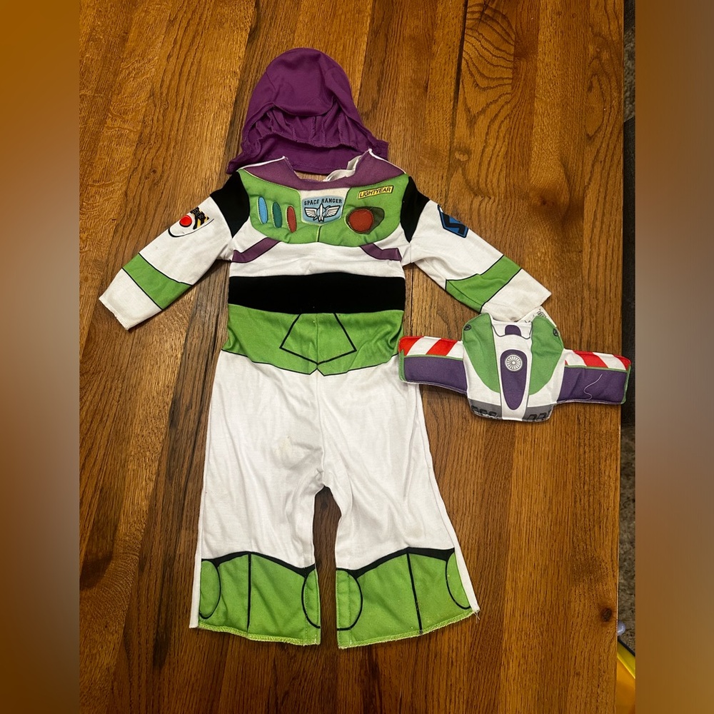 Halloween Disney Baby Buzzlightyear 6-12 months. Like new